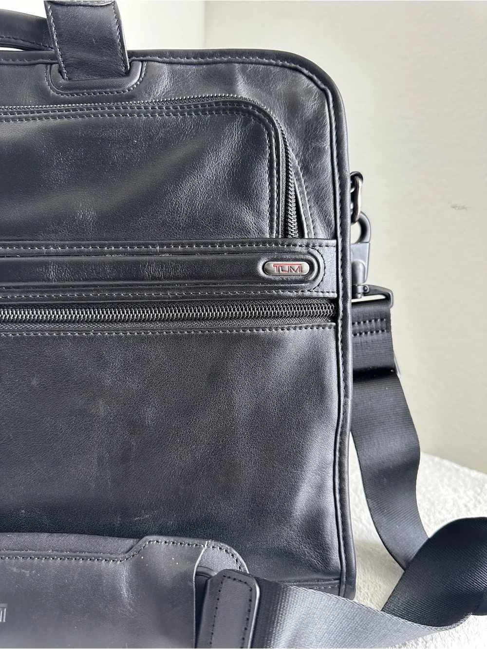 Tumi Portfolio Black Leather Briefcase Laptop Travel Bag